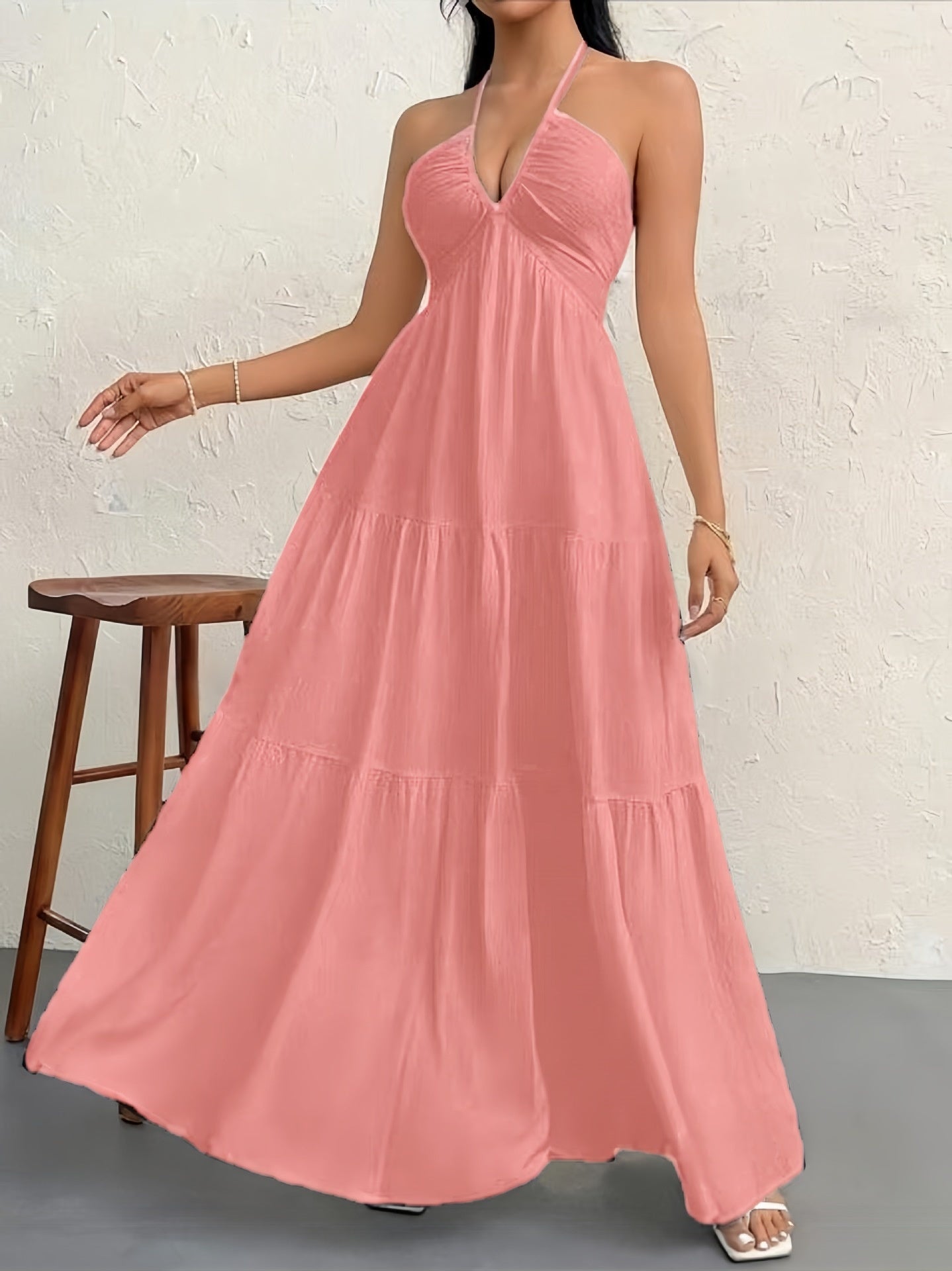 Backless Halterneck Pleated A-Line Maxi Dress