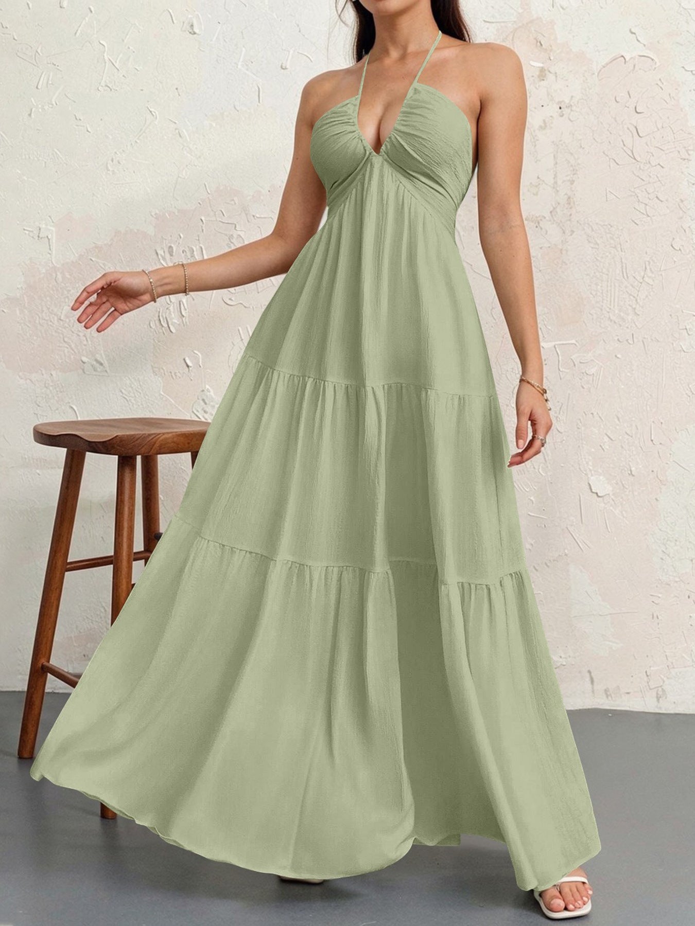 Backless Halterneck Pleated A-Line Maxi Dress