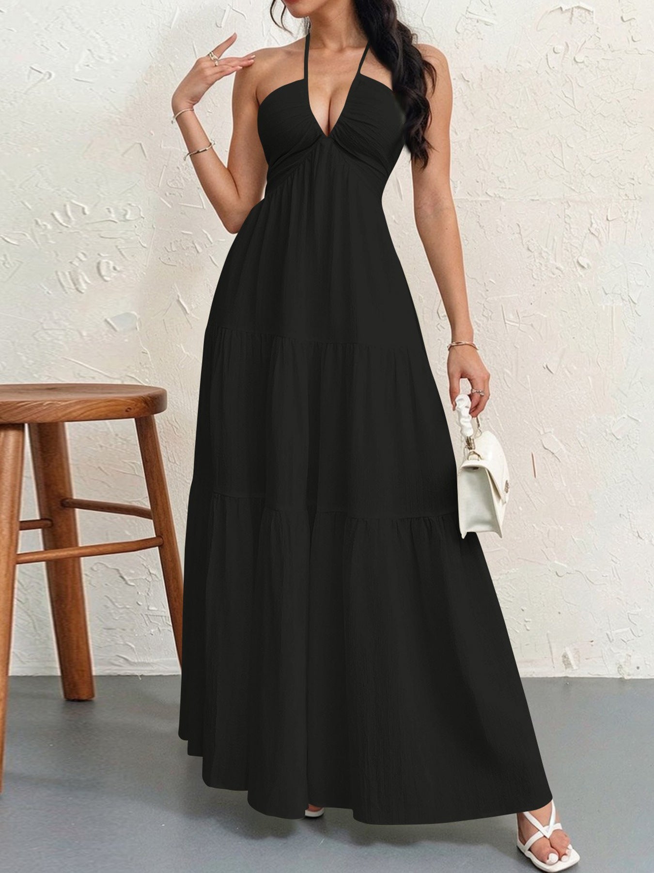 Backless Halterneck Pleated A-Line Maxi Dress
