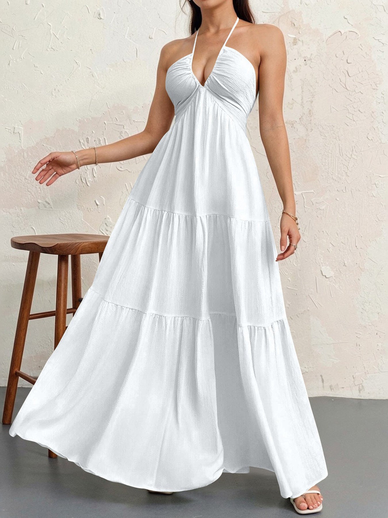 Backless Halterneck Pleated A-Line Maxi Dress